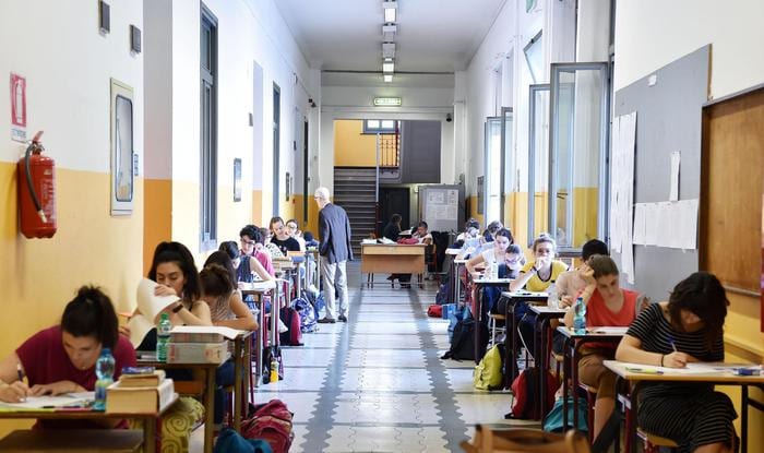 Esame di Stato, prova di italiano da Pascolia a Segre. . In Sicilia 49.000 maturandi