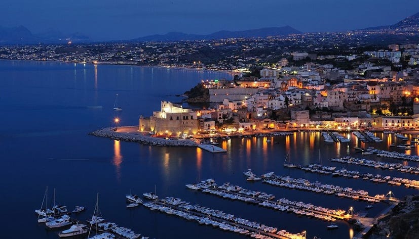 Imposta di soggiorno a Castellammare solo per prima settimana. Aumento di 50 centesimi