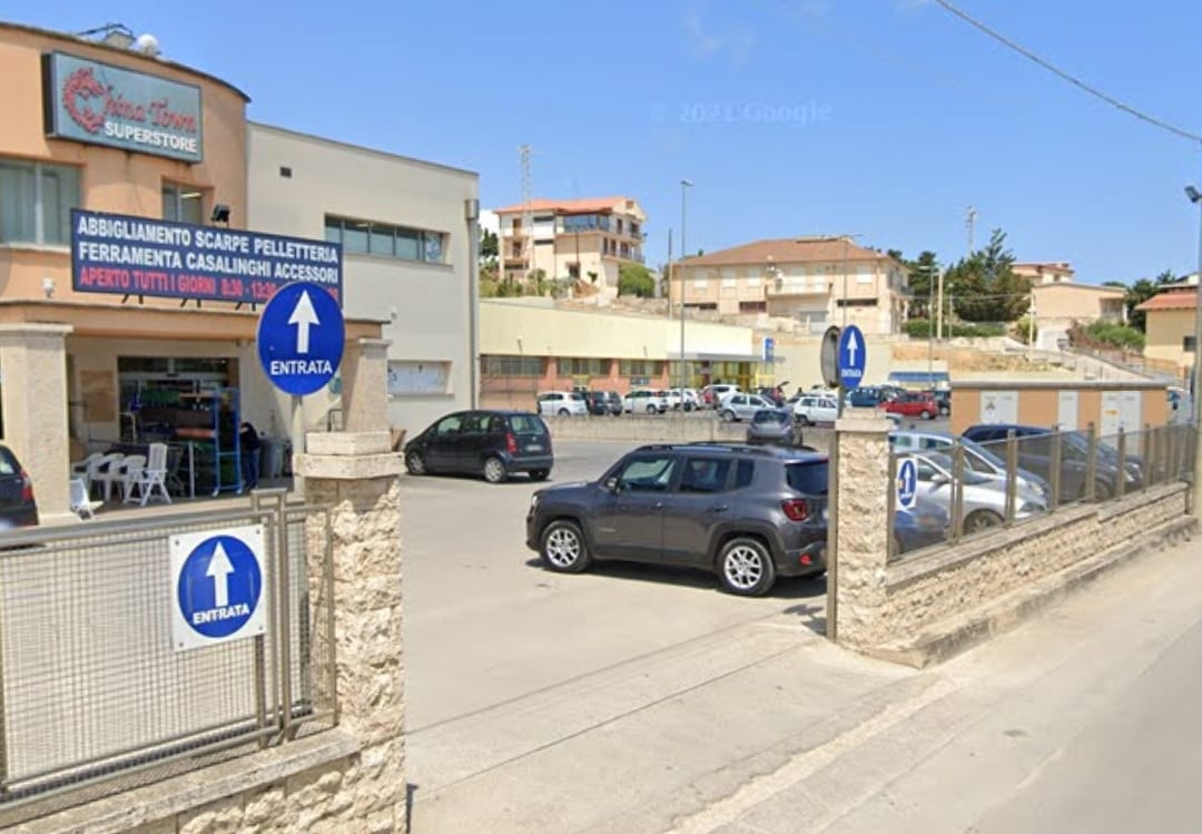 Tasse non pagate per tre milioni e fallimento, sequestro a emporio cinese ad Alcamo