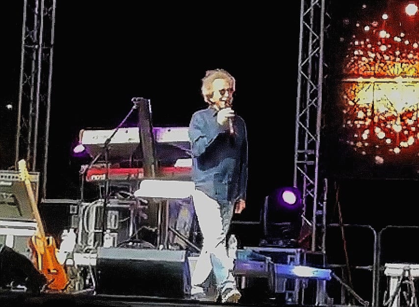 Fabio Concato, poesia e sogni a Castellammare. Vero gentleman e molto ironico (VIDEO)