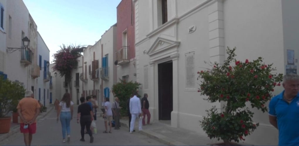 Riapre la chiesa di Marettimo dopo un anno di chiusura. Finanziamento sinergico
