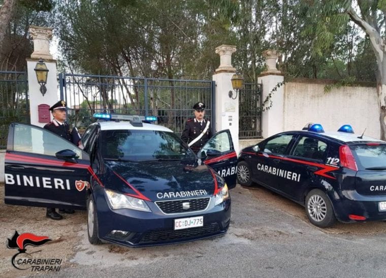 Sorpreso mentre avrebbe tentato il furto in un esercizio commerciale. Arrestato marsalese