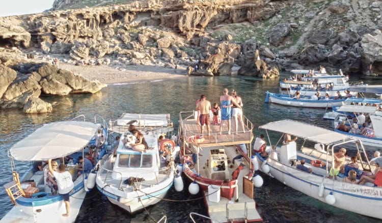 Concerto tributo a Modugno alle Egadi. Il pubblico assisterà dalla propria barca