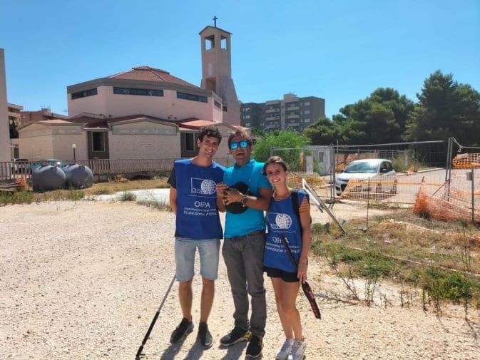 Rimane prigioniero in una struttura a Trapani, l'OIPA salva cane di 7 mesi