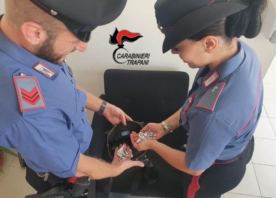 Detenzione di droga ai fini di spaccio, arrestato un 26enne a Marsala. Ritrovata bicicletta rubata