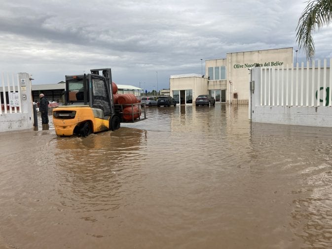 Maltempo a Castelvetrano, evacuate tre famiglie di una palazzina