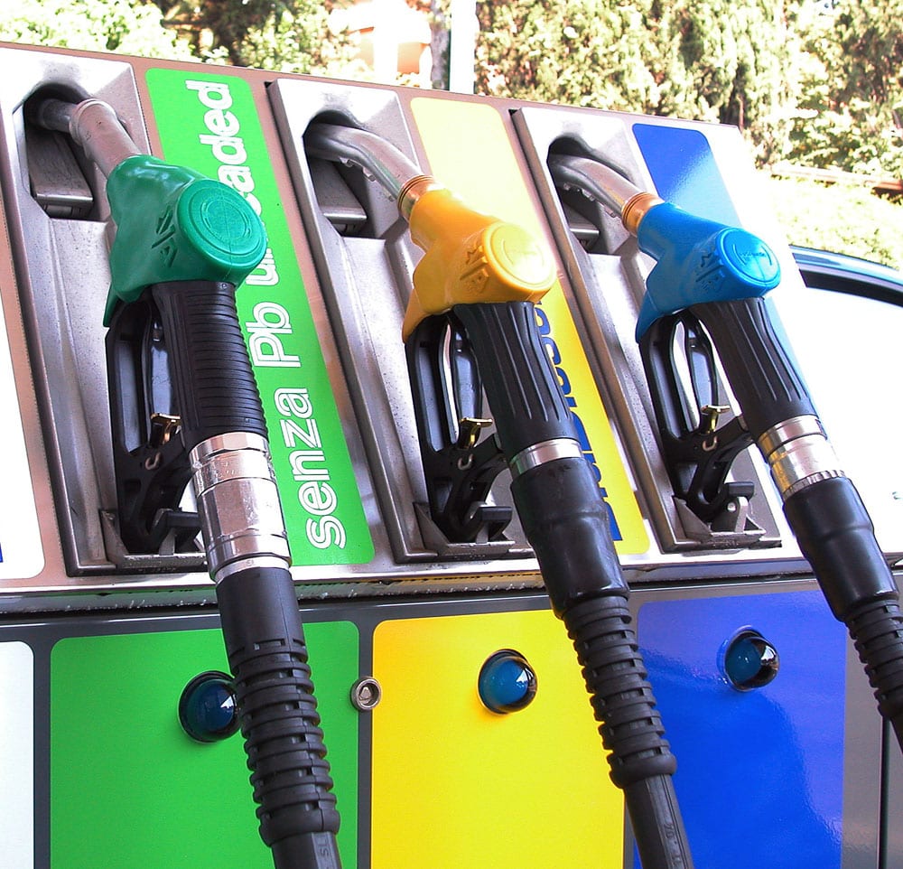 Carburante irregolare. Sequestrato distributore e denunciato esercente a Castellammare del Golfo