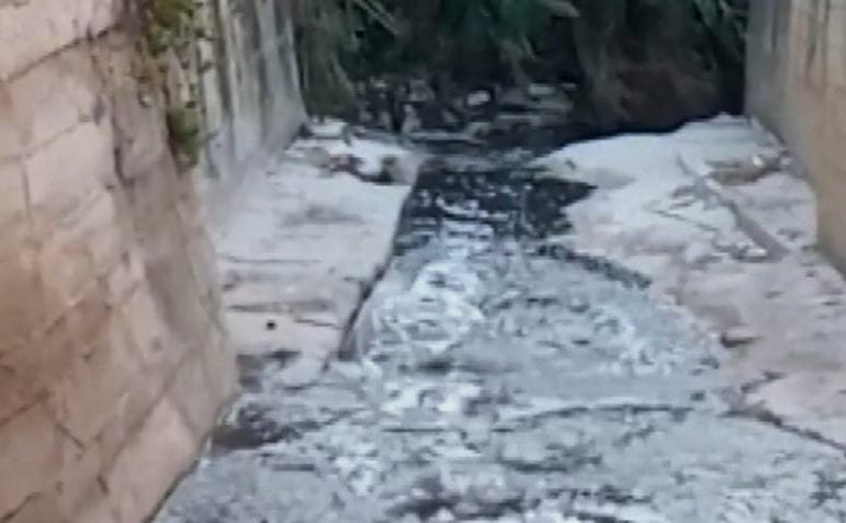 Ancora acqua scura dal Canalotto ad Alcamo, droni confermano solito problema