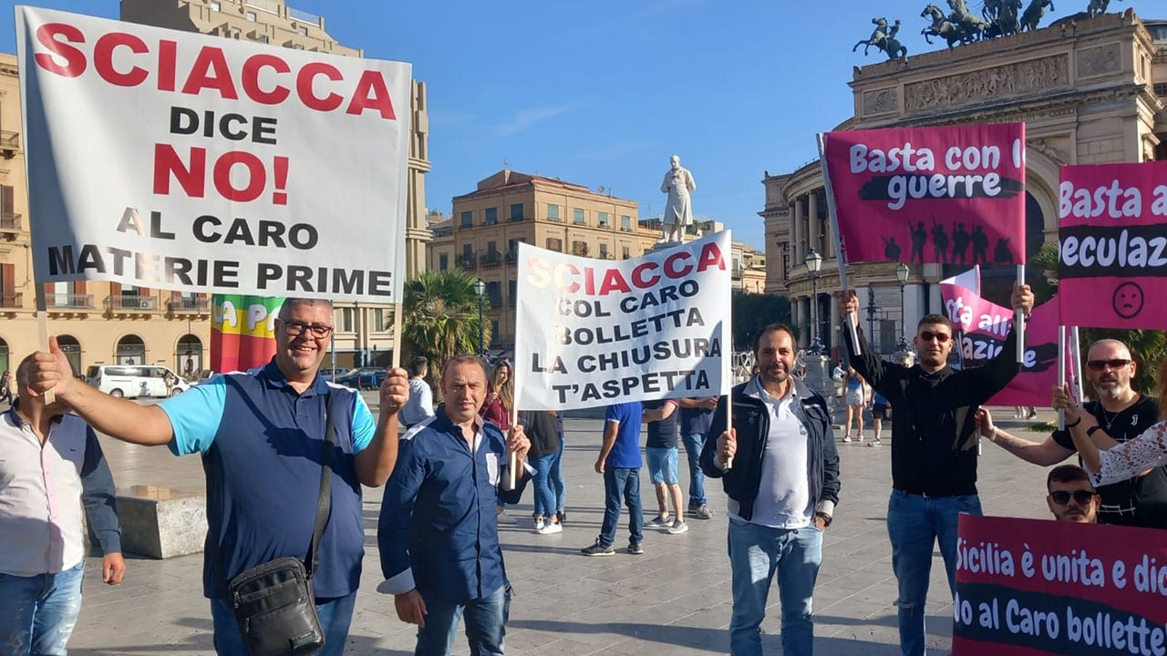 Caro energia, la Sicilia scende in piazza a manifestare. Oltre 20 le sigle rappresentative
