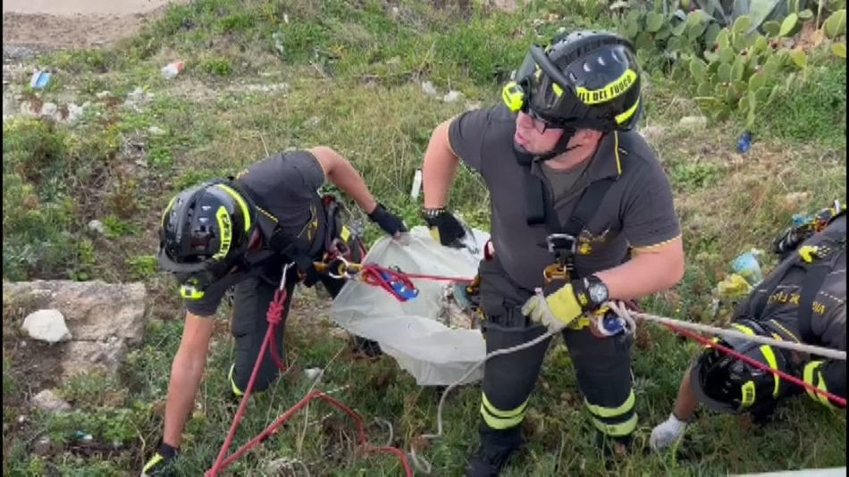 ‘AddestraMare’ dei vigili del fuoco. Squadre sul costone Praiola e in mare, a Terrasini