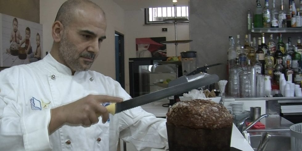 Pasticcere di Alcamo tra i primi 30 al contest “Mastro Panettone”. Dolce al cioccolato con lievito madre