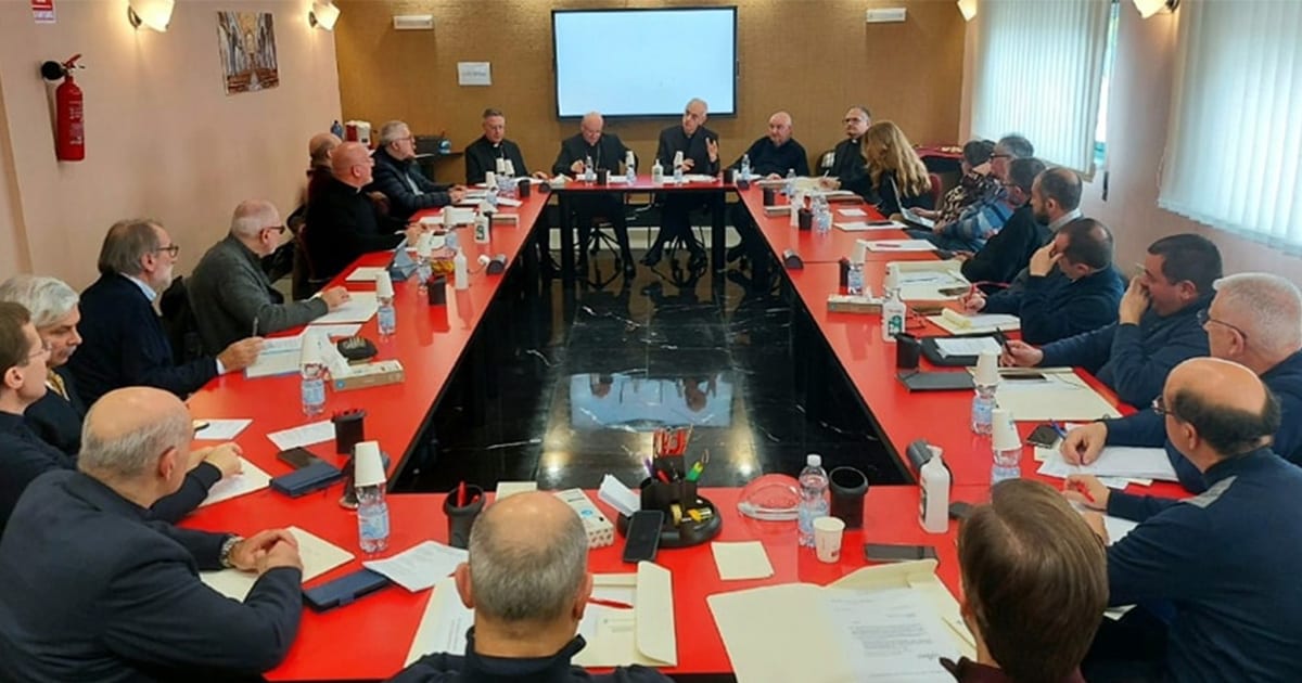 Segreteria pastorale, primo consiglio aperto da mons. Raspanti. Focus sulla sinodalità