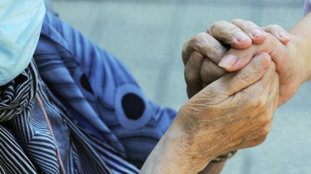 Assistenza domiciliare ad anziani e portatori handicap a Trapani, domande entro il 31 dicembre