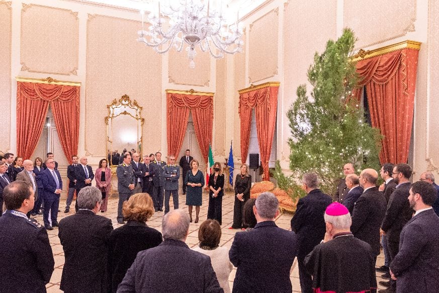 Scambio di auguri di Natale in Prefettura a Trapani. Annullato concerto musicale
