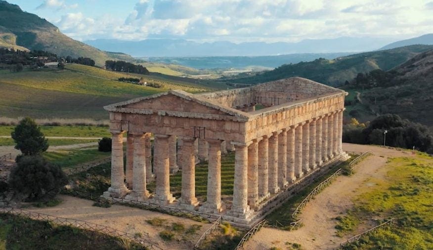 Innovazione e cultura, 2 milioni di euro per i parchi archeologici in Sicilia. Tra questi, anche Segesta