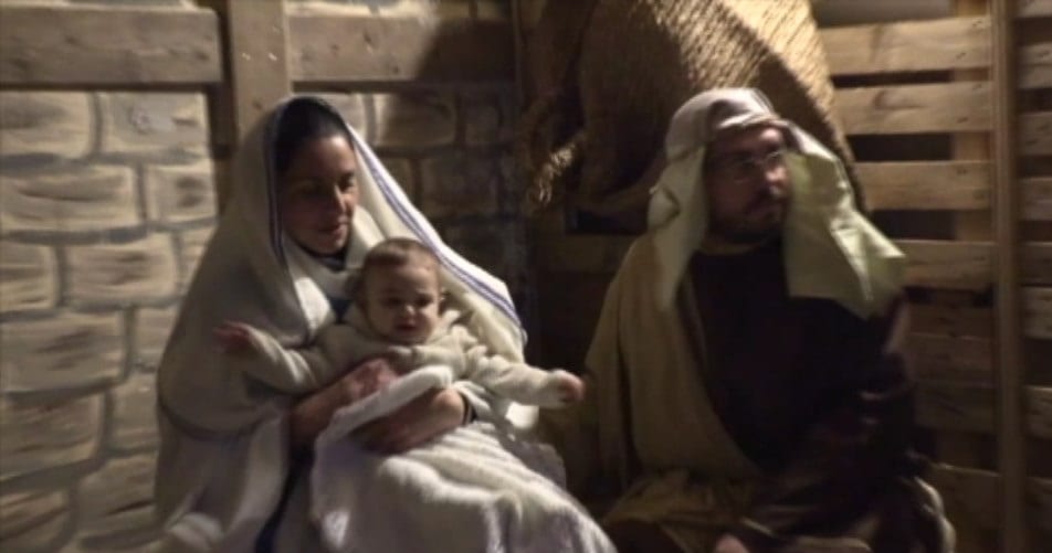 Primo presepe vivente per Balestrate, realizzato nel giardinetto parrocchiale (VIDEO)