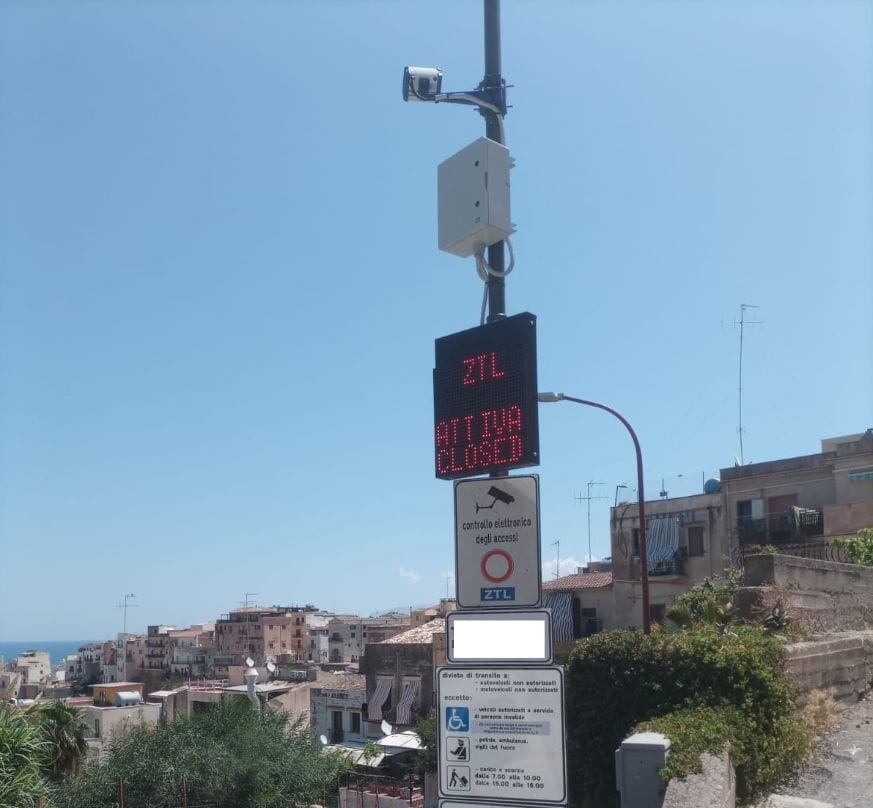 ZTL alla "Chiusa" di Castellammare, in funzione ogni sabato e domenica fino al 30 aprile