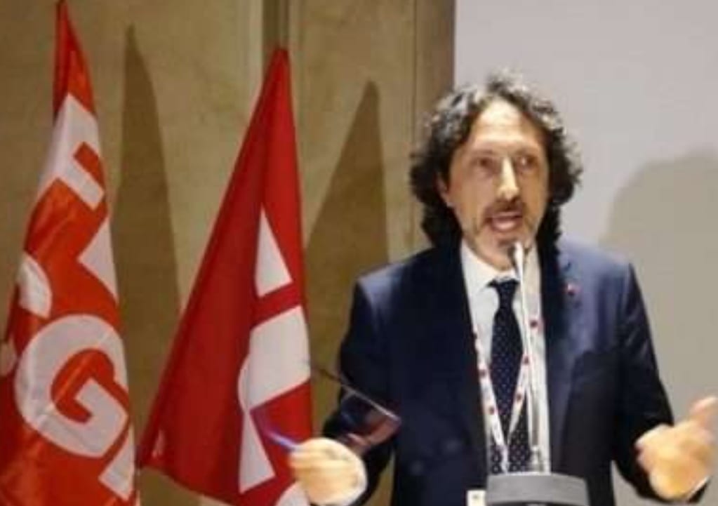 Scuola, calo degli studenti. Non bastano gli immigrati. Appello del cigiellino Rizza