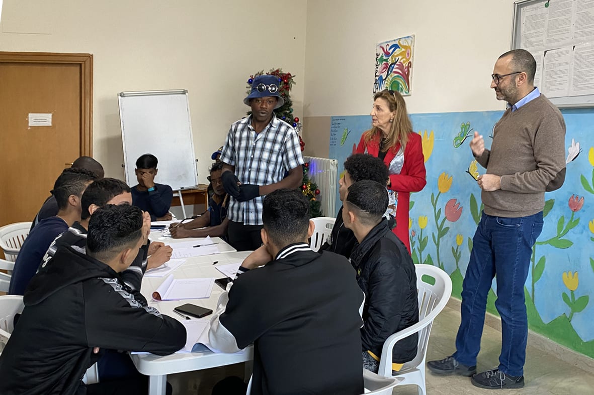“Scuola a domicilio” per immigranti a Bonagia, accordo tra C.P.I.A. Trapani e Badia Grande
