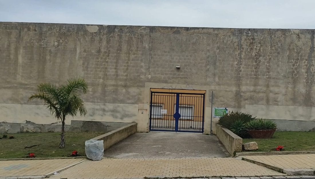 Polizia municipale di Alcamo, nuova sede all’ex carcere e senza sopraelevazione