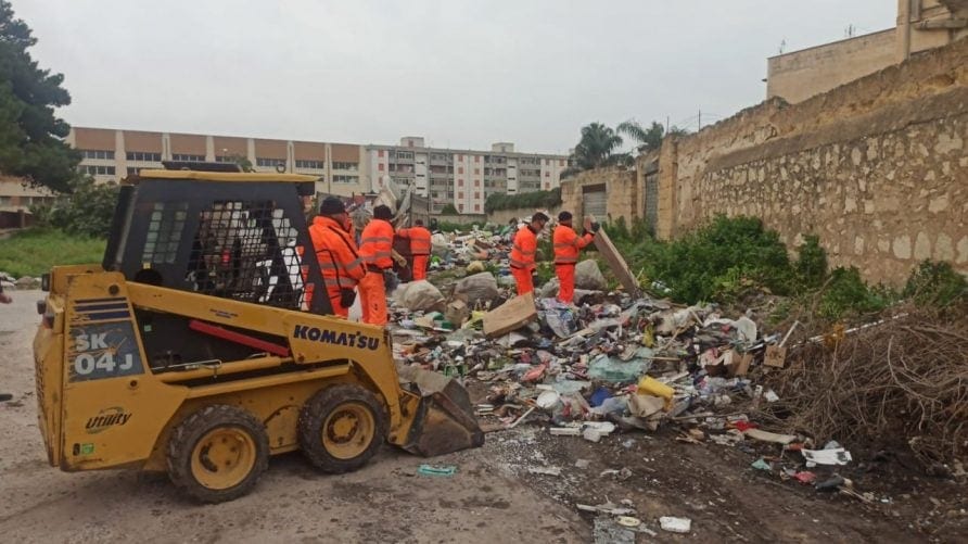 Discariche a Trapani, avviate le operazioni di pulizia. Previste azioni di risarcimento