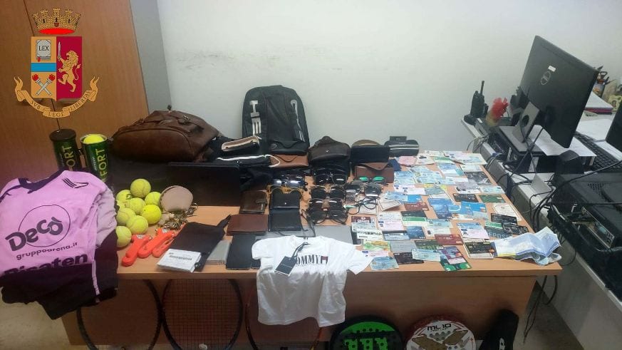 Trapanese arrestato, avrebbe commesso cento furti dalle auto