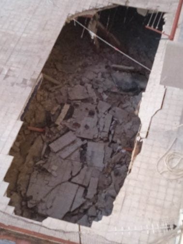 Tragedia sfiorata a Trapani, cede veranda di un edificio popolare. Residenti evacuati
