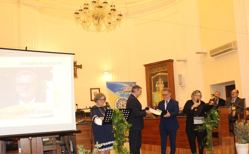 "Persona dell'Anno 2022", premio "Città di Castellammare" a palazzo Crociferi