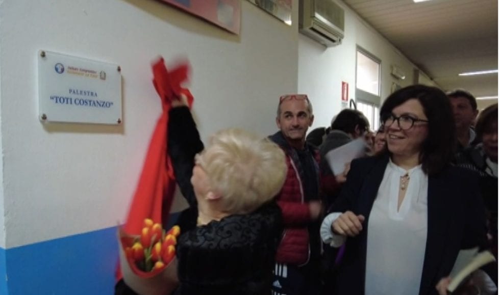 Palestra scolastica intitolata a Toti Costanzo, a Partinico destra e sinistra d’accordo (VIDEO)