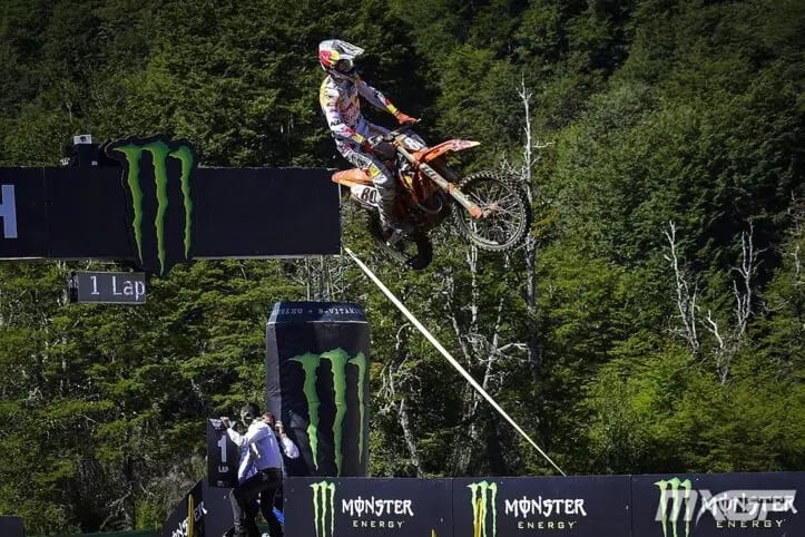 Motocross, il calatafimese Adamo secondo nel mondiale MX2. Podio in Argentina