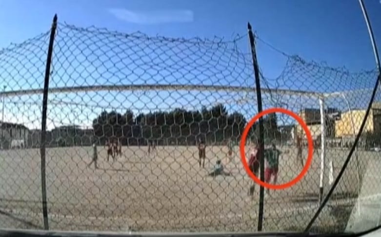 Pugno in faccia al povero Gabriele, solidarietà dai sindaci Rizzo e Cosentino