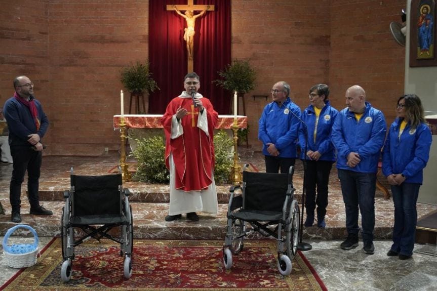 Unitalsi Trapani, due nuove sedie per ammalati. Gesto dell'associazione "Simona Genco"