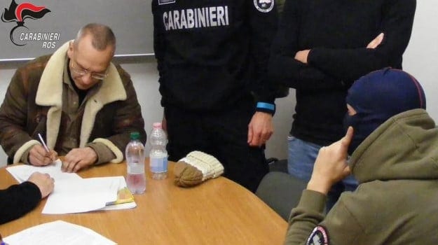MMD, cartella sanitaria secretata. Per questo nessuna traccia di visita ad Alcamo?