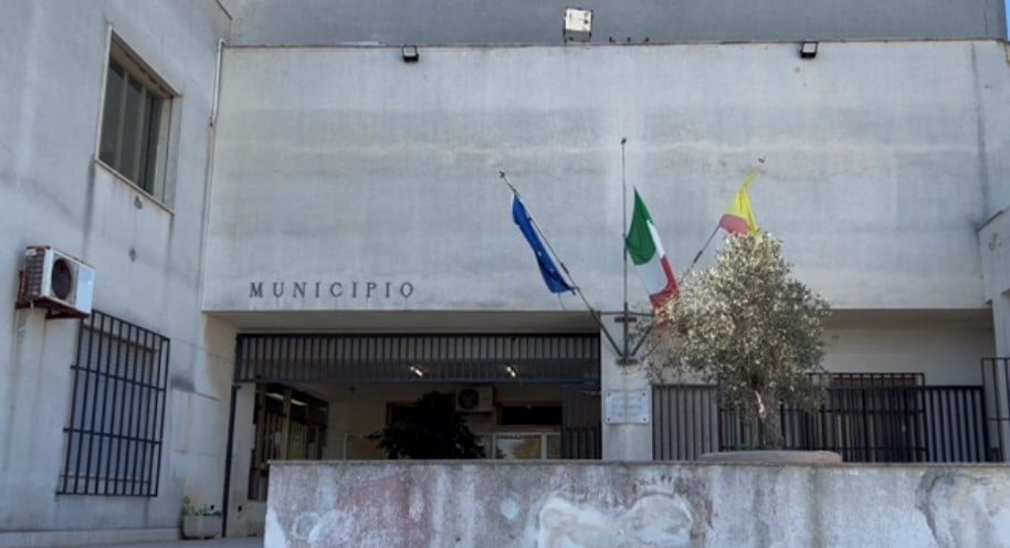 Buco da 19 milioni a Petrosino, martedì consiglio comunale per dichiarazione dissesto