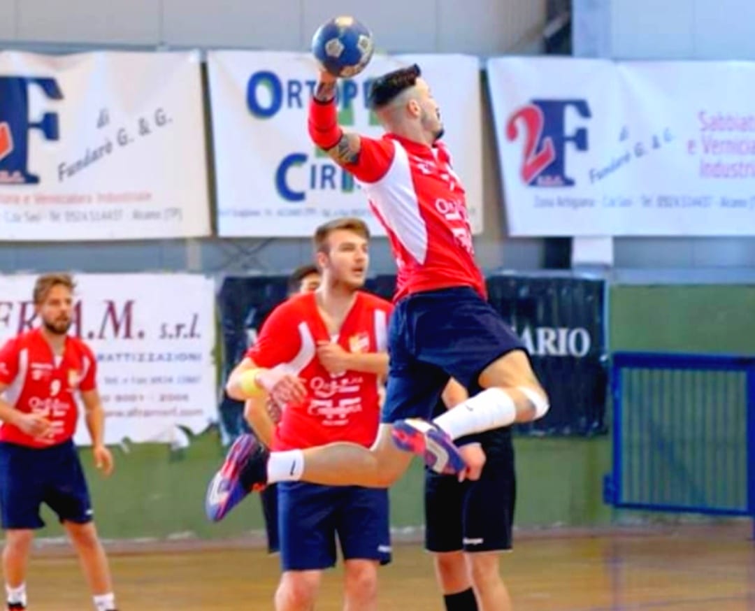 Pallamano, Alcamo annulla Scicli con sprazzi di spettacolo. Vetta più vicina (Video)