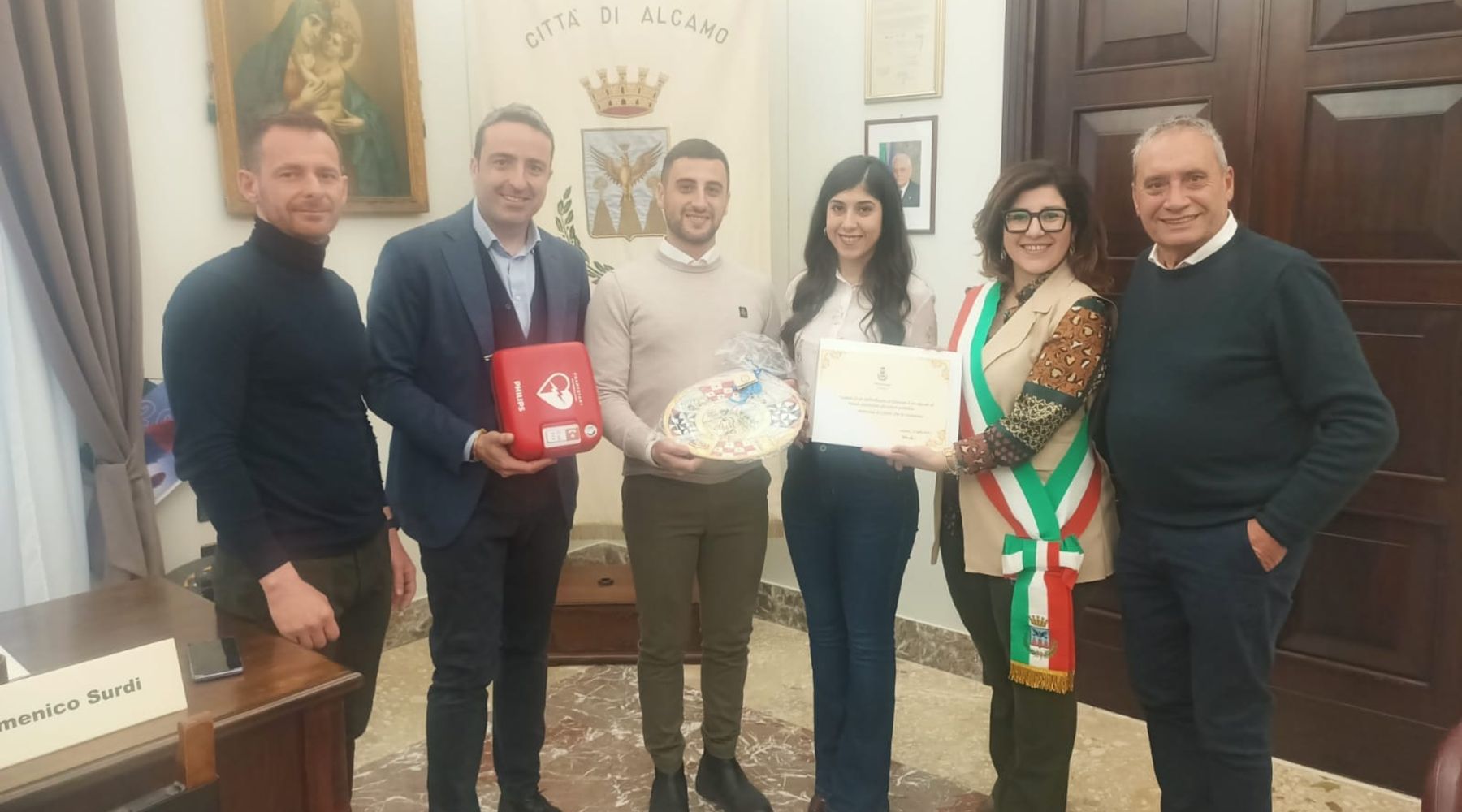 Nuovo defibrillatore ad Alcamo, donazione di una coppia prossima alle nozze