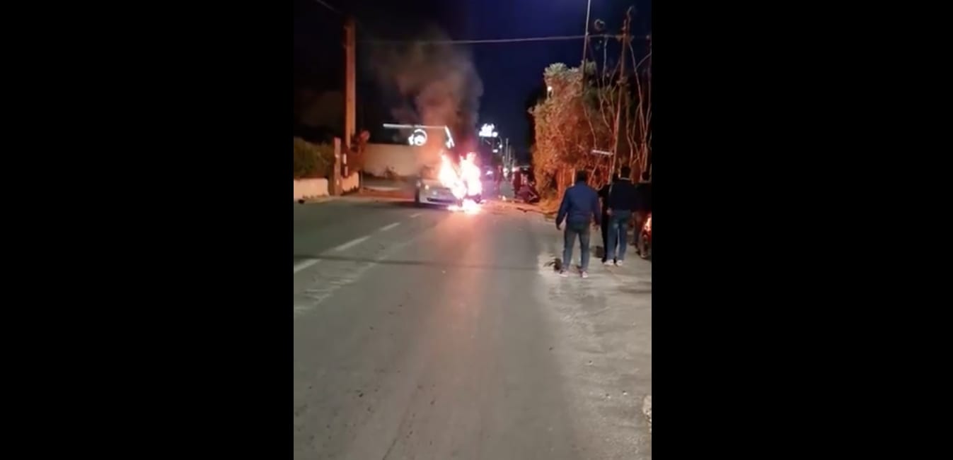 Grave incidente a Marsala, muore 20enne a bordo di uno scooter. In fiamme i mezzi coinvolti