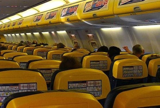 Biglietti aerei. Stanziati contributi per i passeggeri
