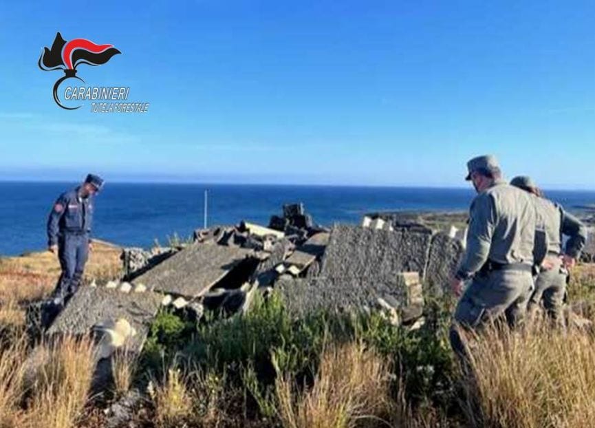 Smaltimento illecito di rifiuti a Pantelleria, controlli dei carabinieri della Forestale