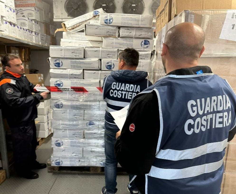 Sequestrate due tonnellate e mezzo di polipo a Castellammare del Golfo