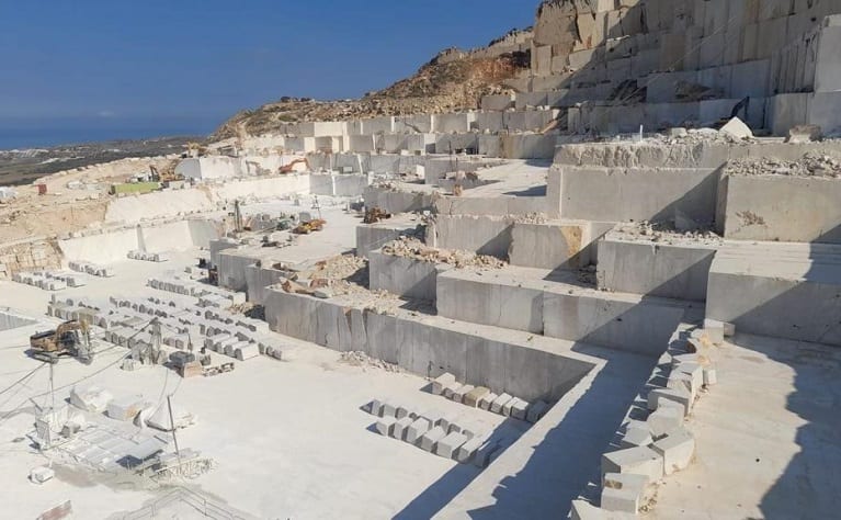 Protocollo fra architetti e SicIndustria, sostenibilità ambientale al centro dell'intesa. Passeggiate e dibattiti fra le cave