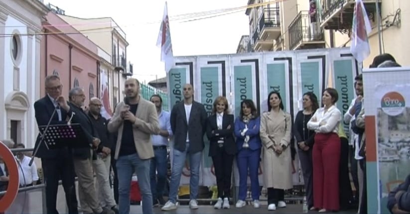 CambiaMenti tiene ma serve svolta. Navarra, PD e M5S portano poco