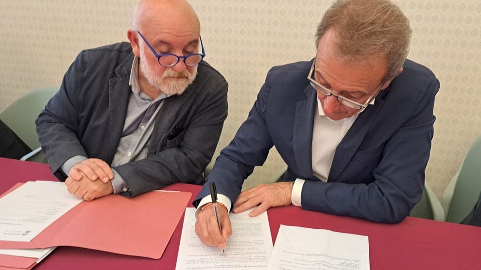 Sindaco di Trapani proclamato, giuramento con assessori. Polemiche Tranchida-Venuti