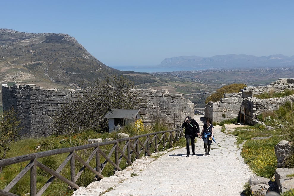 Islam e cristianesimo si incontrano al parco di Segesta. Studenti di Alcamo e Castellammare faranno da guida