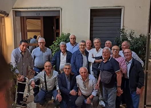Ex alunni del "Gentile" di Alcamo si ritrovano dopo 60 anni. Il ricordo di una tragedia