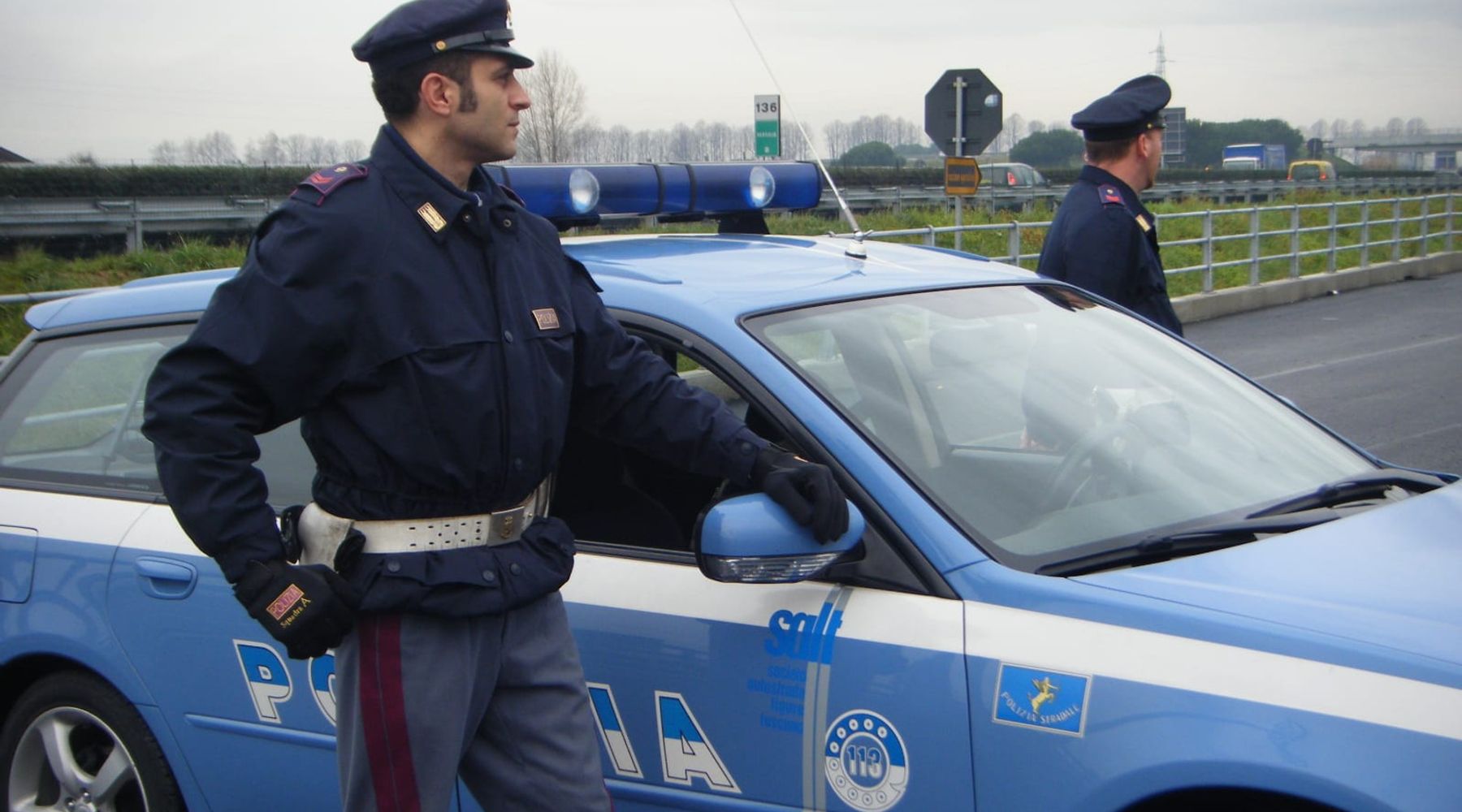 Weekend di sinistri stradali, auto ribaltata a Marsala. Tamponamento tra Carini e Capaci