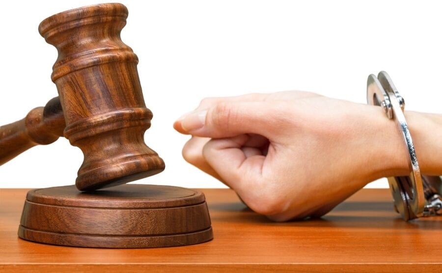 "Meglio in carcere che a casa". Alcamese evade dai 'domiciliari' per fuggire dalla moglie