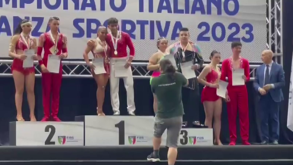 Campionati italiani di danza caraibica, tante medaglie per scuola dei fratelli Paglino (INTERVISTE)