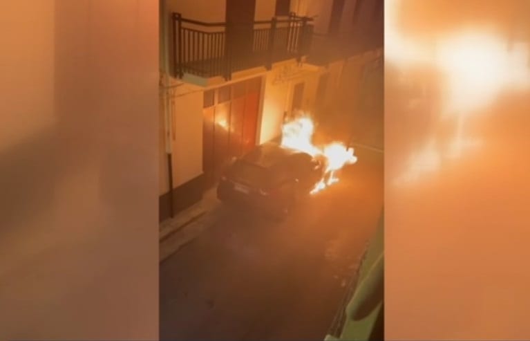A fuoco auto consigliera comunale di Partinico. Forse dolo e intimidazione