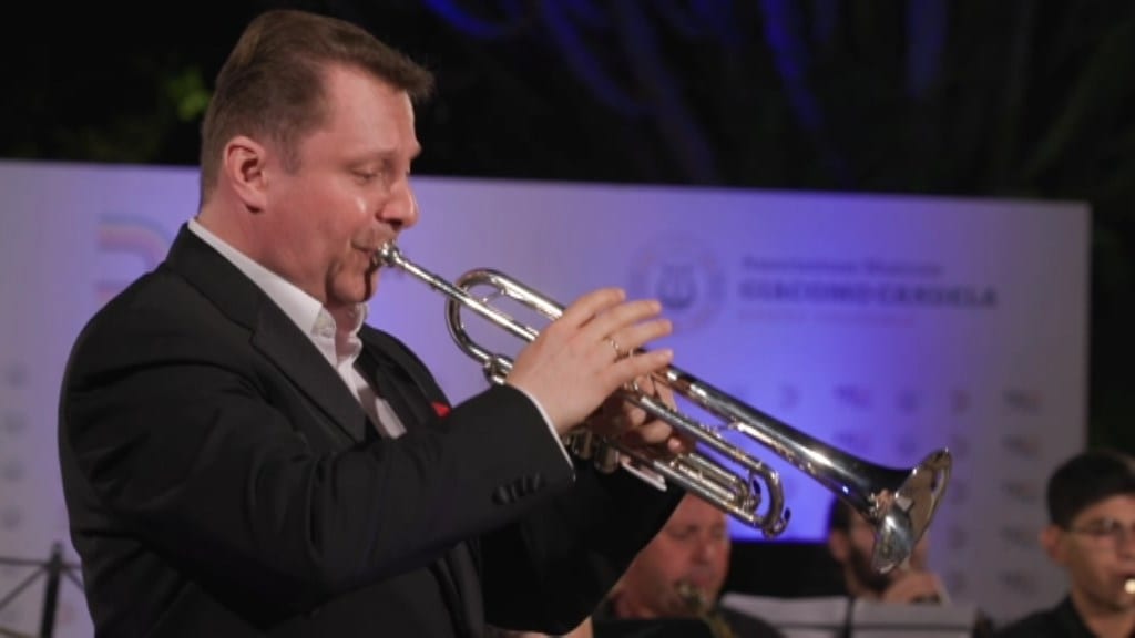 Masterclass di tromba a Buseto Palizzolo con eccellente maestro, concerto in villa comunale (INTERVISTA)